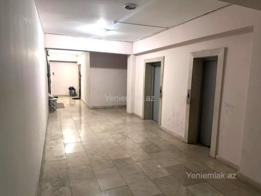 Satılır 3 otaqlı yeni tikili 110 m²