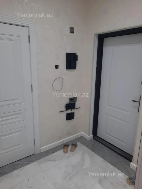 Satılır 2 otaqlı yeni tikili 100 m²