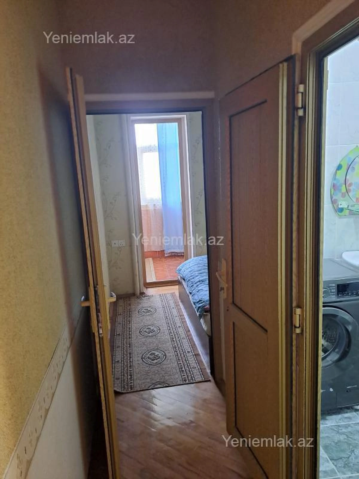 Satılır 2 otaqlı köhnə tikili 45 m²