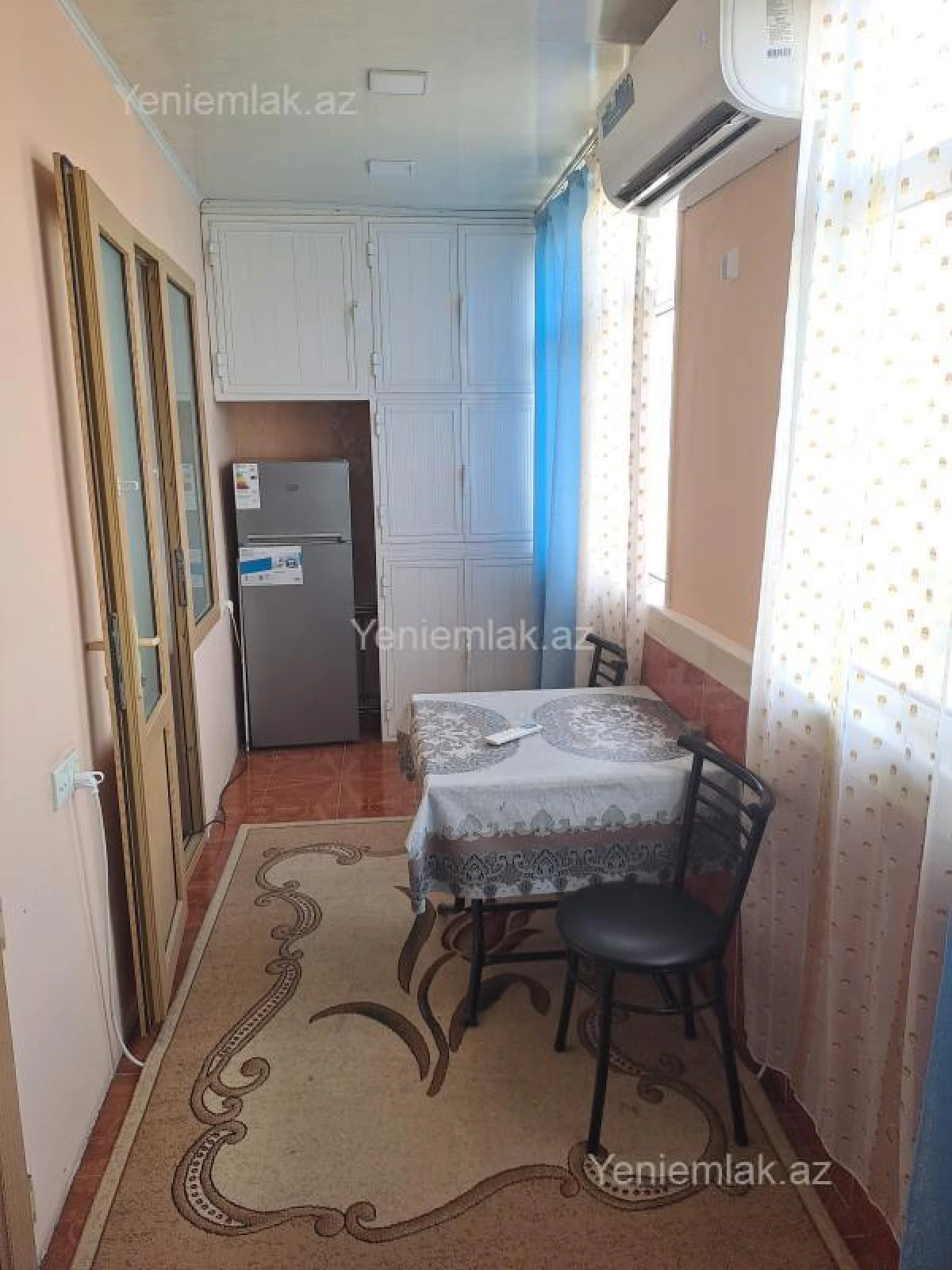 Satılır 2 otaqlı köhnə tikili 45 m²