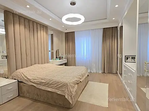 Satılır 4 otaqlı yeni tikili 180 m²