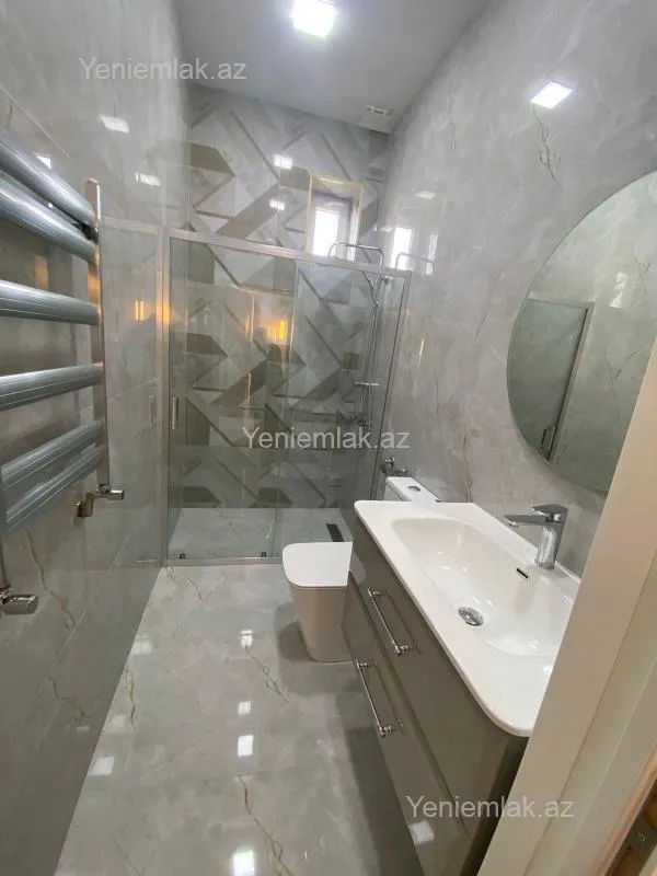 Satılır 4 otaqlı həyət evi 180 m²