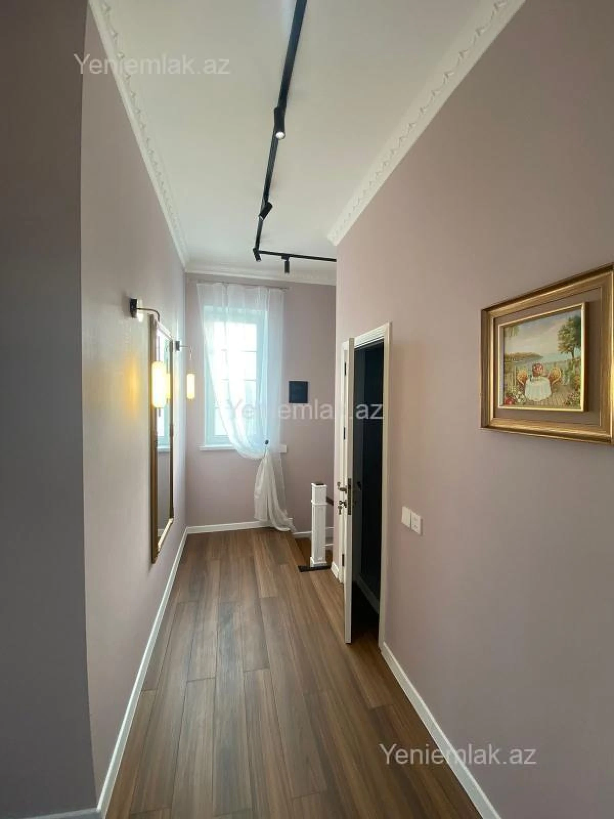 Satılır 4 otaqlı həyət evi 180 m²