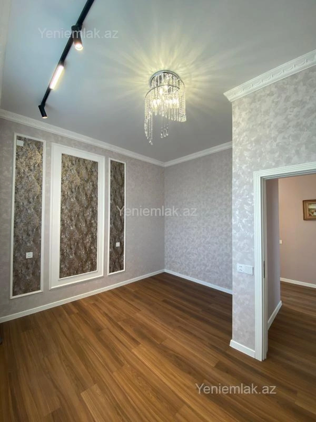 Satılır 4 otaqlı həyət evi 180 m²