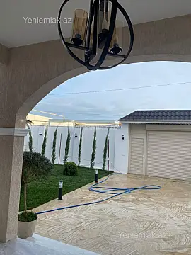 Satılır 4 otaqlı həyət evi 180 m²