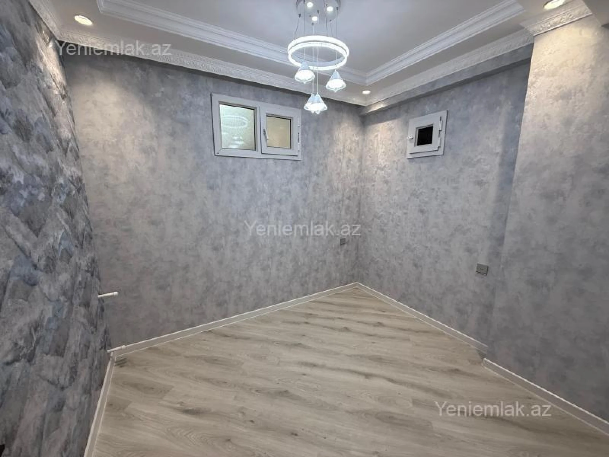 Satılır 3 otaqlı yeni tikili 61 m²