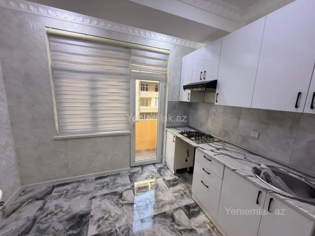 Satılır 3 otaqlı yeni tikili 61 m²