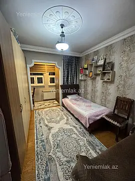 Satılır 4 otaqlı köhnə tikili 110 m²