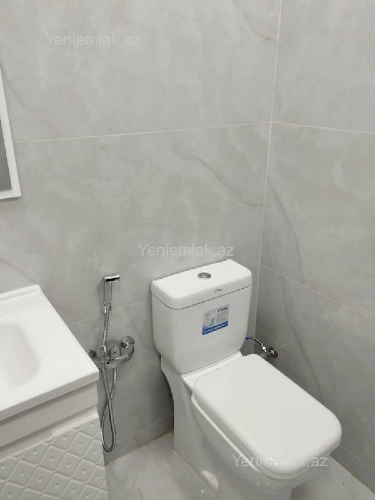 Satılır 2 otaqlı yeni tikili 45 m²
