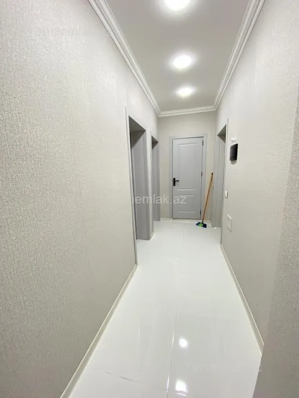 Satılır 2 otaqlı yeni tikili 57 m²