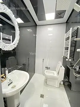 Satılır 2 otaqlı yeni tikili 57 m²