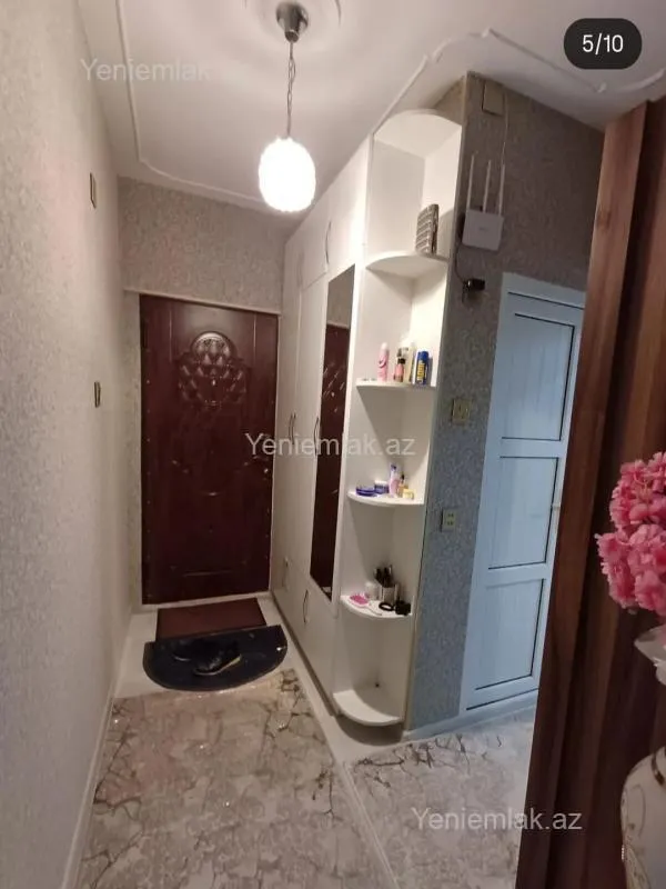 Satılır 1 otaqlı köhnə tikili 37 m²