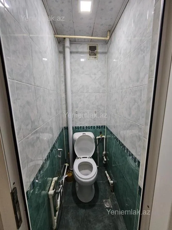 Satılır 3 otaqlı köhnə tikili 68 m²