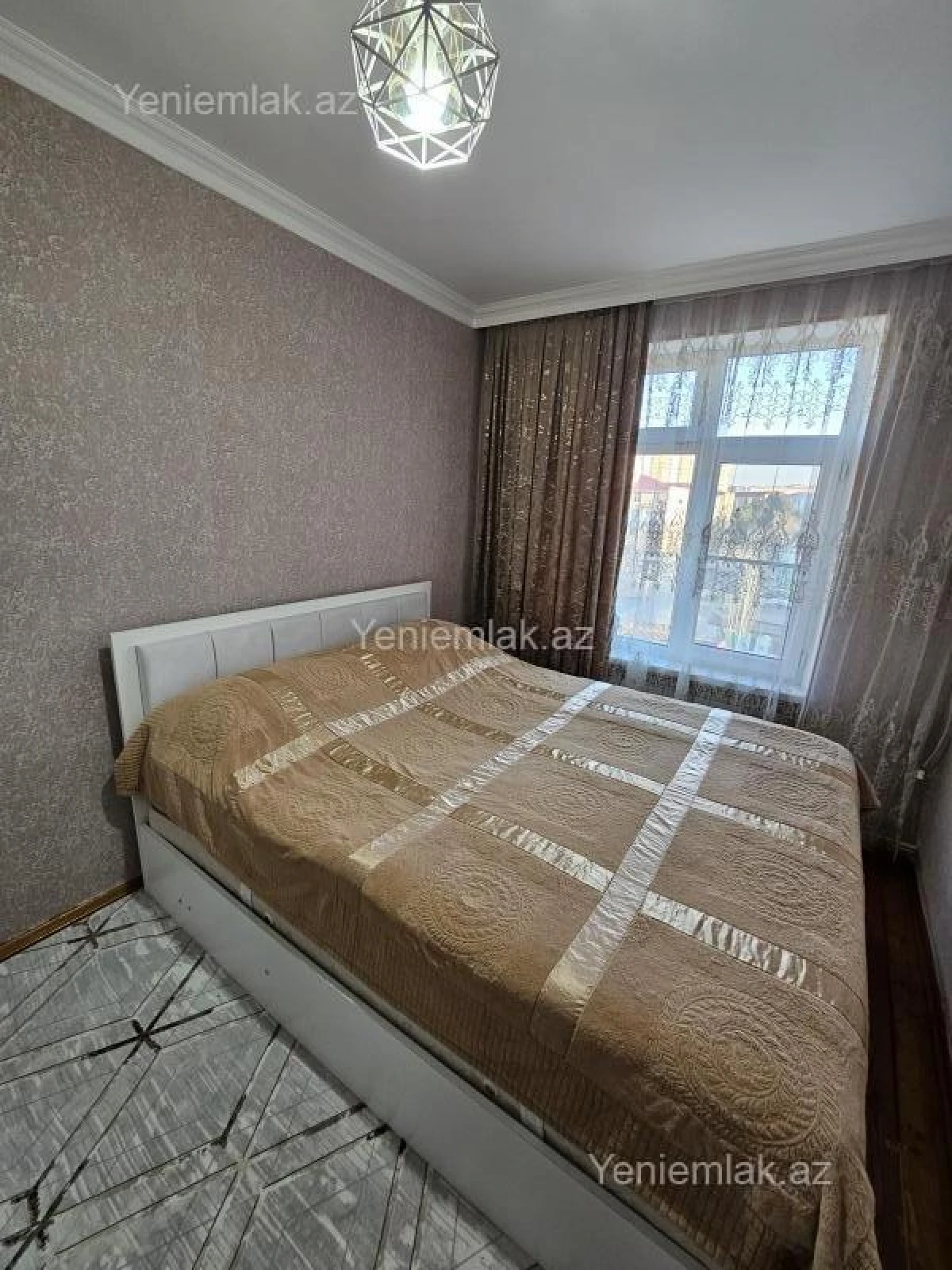 Satılır 3 otaqlı köhnə tikili 68 m²
