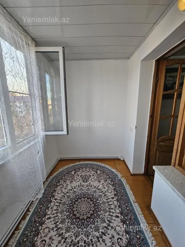 Satılır 3 otaqlı köhnə tikili 68 m²