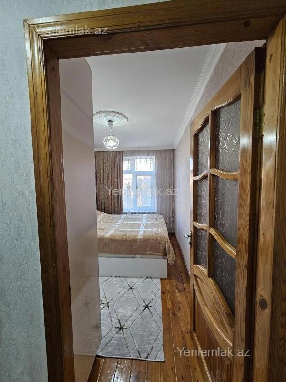 Satılır 3 otaqlı köhnə tikili 68 m²