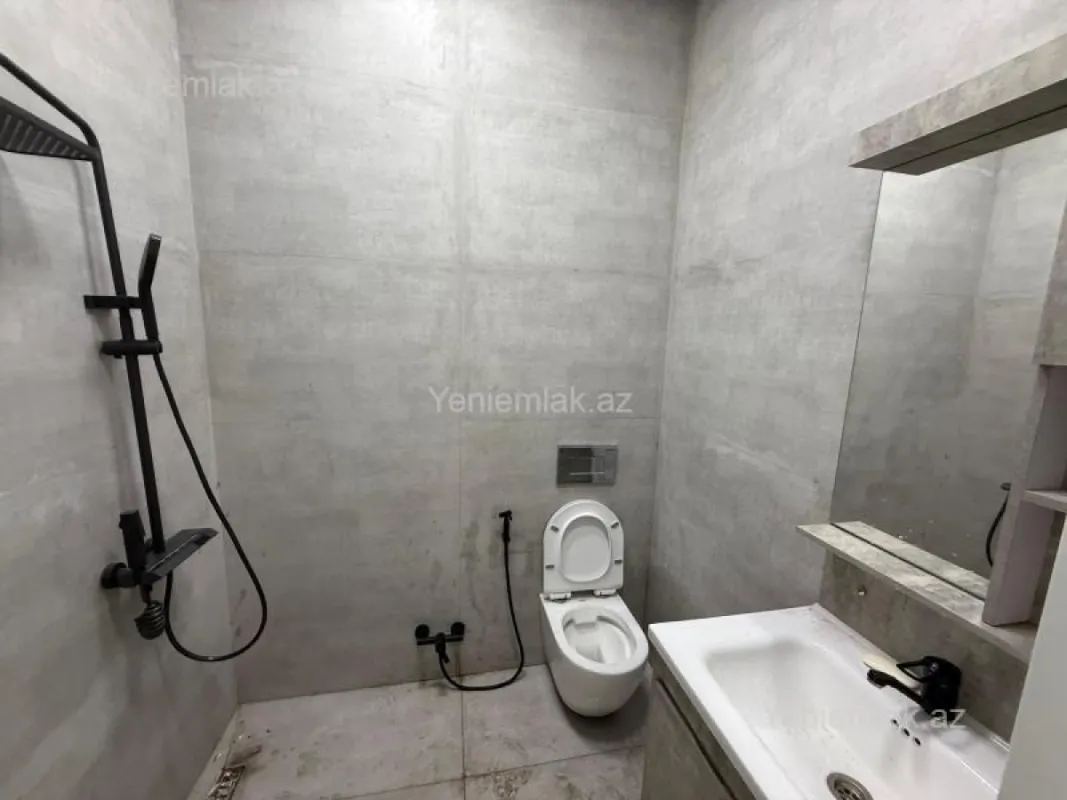 Satılır 2 otaqlı yeni tikili 42 m²