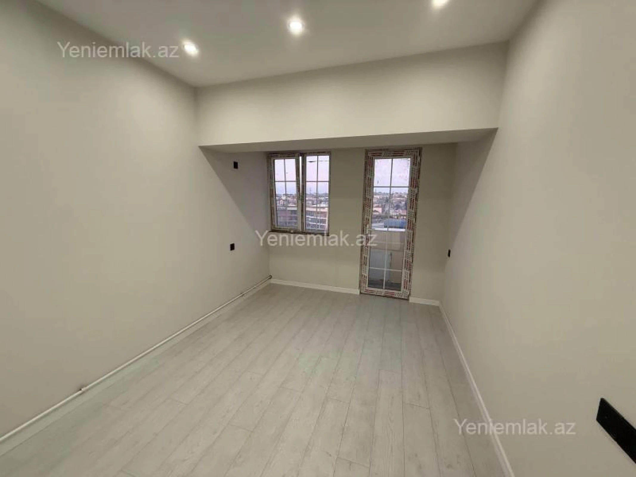 Satılır 2 otaqlı yeni tikili 42 m²