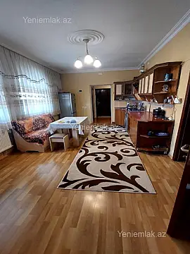 Satılır 3 otaqlı köhnə tikili 80 m²