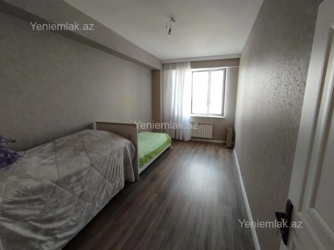 Satılır 3 otaqlı yeni tikili 122 m²