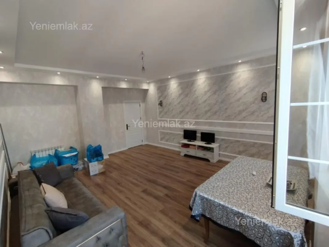 Satılır 3 otaqlı yeni tikili 122 m²