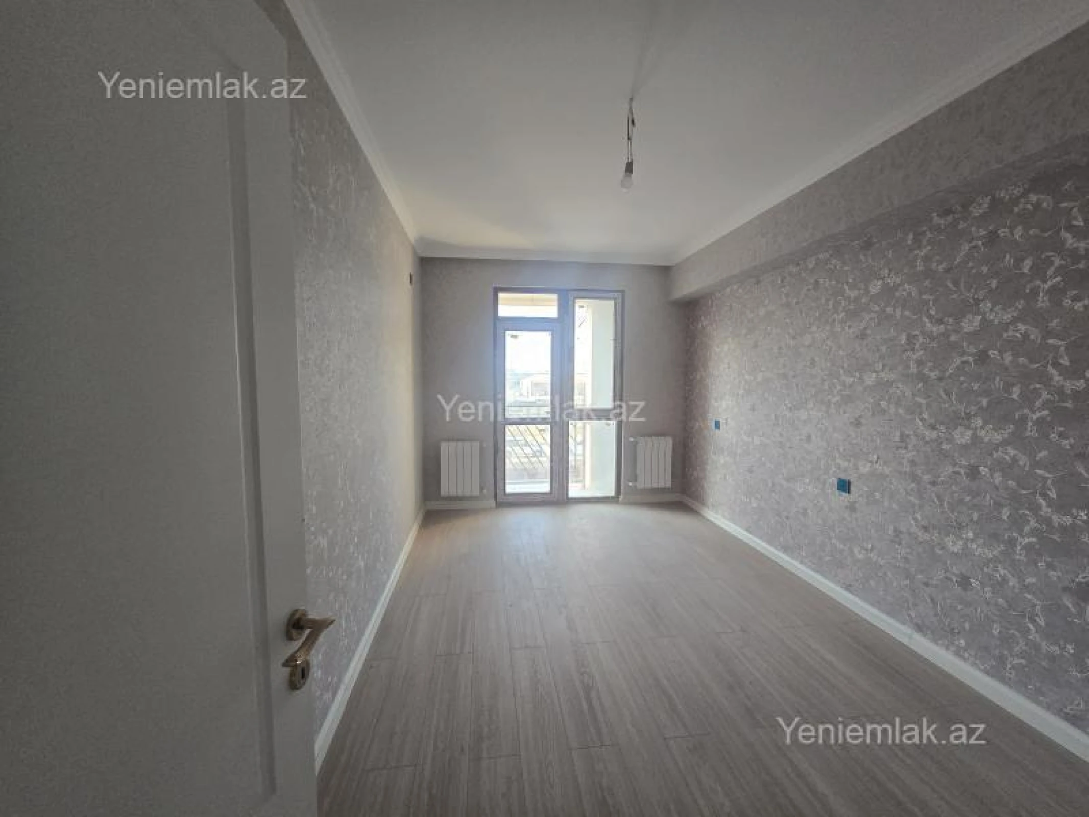 Satılır 3 otaqlı yeni tikili 80 m²