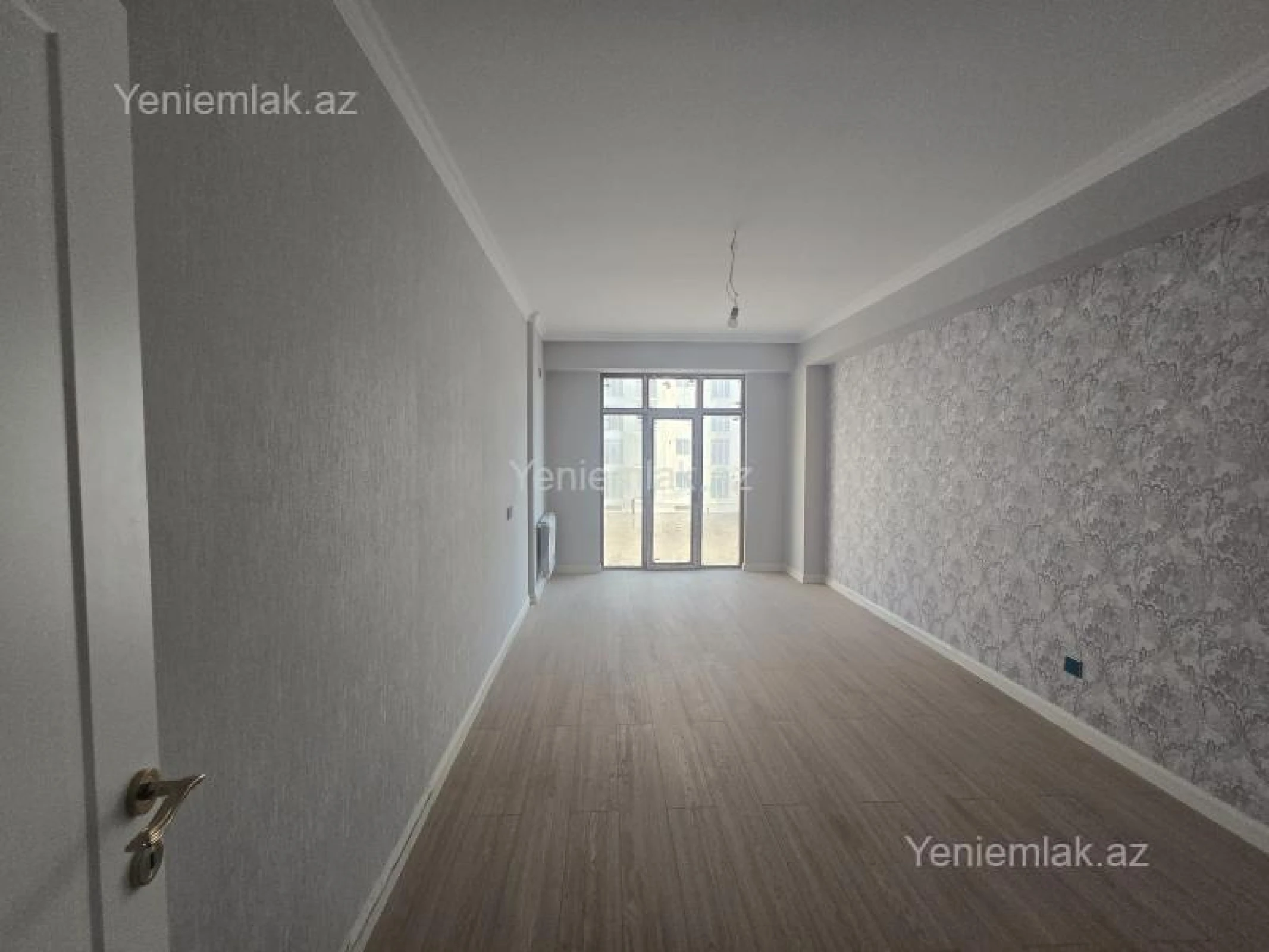 Satılır 3 otaqlı yeni tikili 80 m²