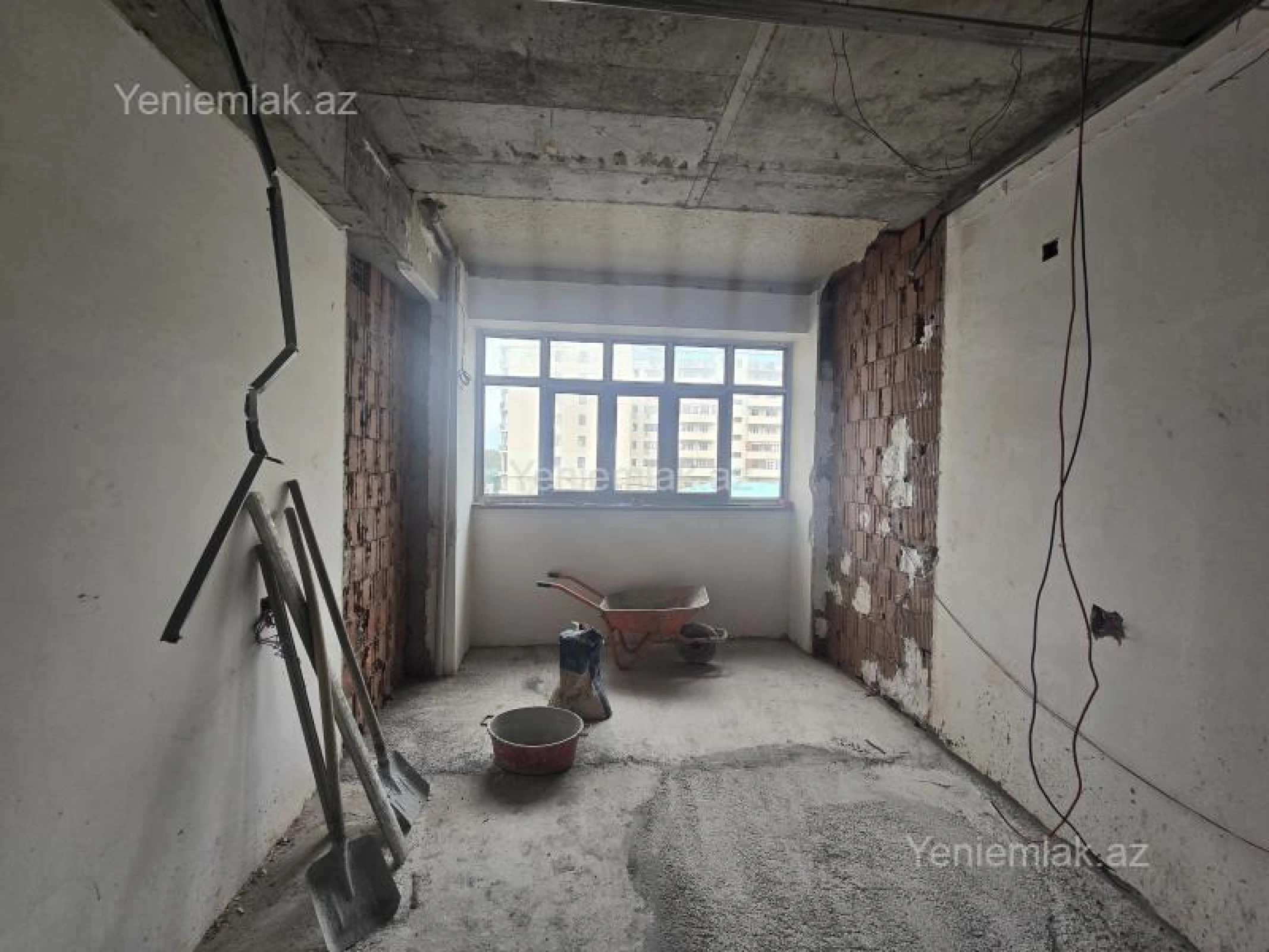 Satılır 3 otaqlı yeni tikili 93 m²