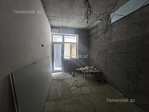 Satılır 3 otaqlı yeni tikili 93 m²