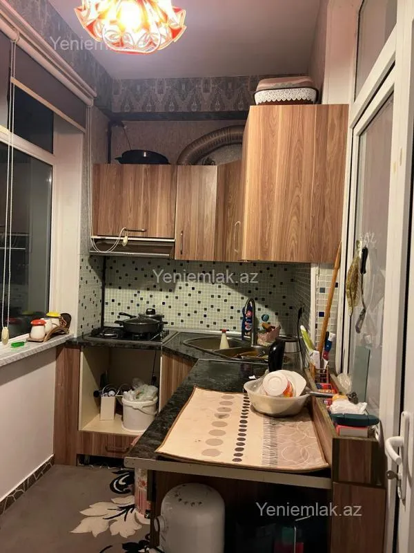 Satılır 3 otaqlı yeni tikili 87 m²