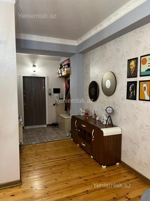 Satılır 3 otaqlı yeni tikili 87 m²