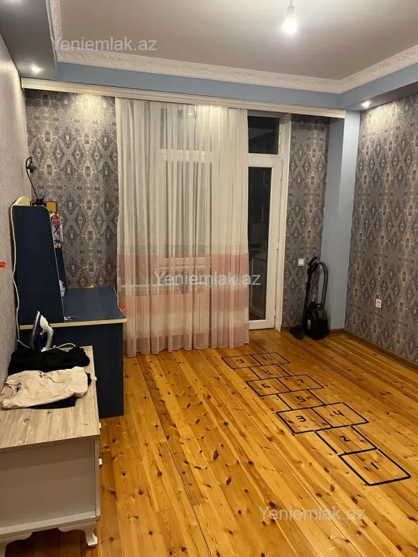 Satılır 3 otaqlı yeni tikili 87 m²