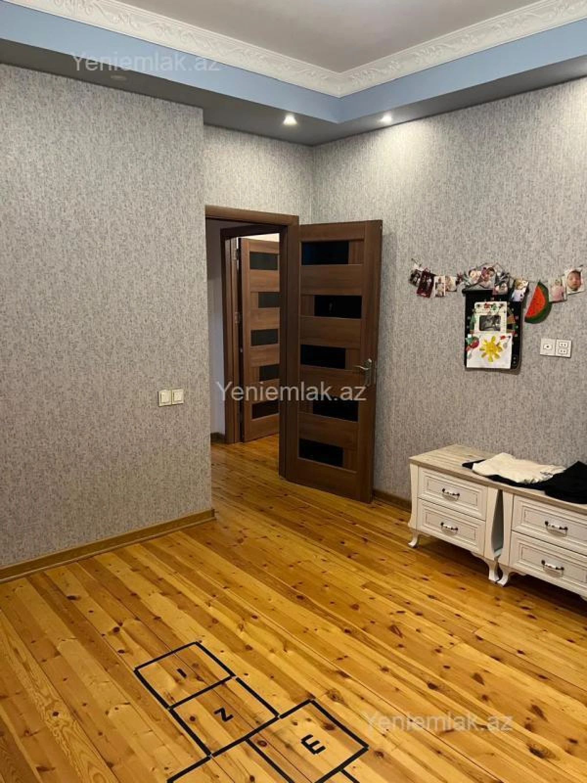 Satılır 3 otaqlı yeni tikili 87 m²