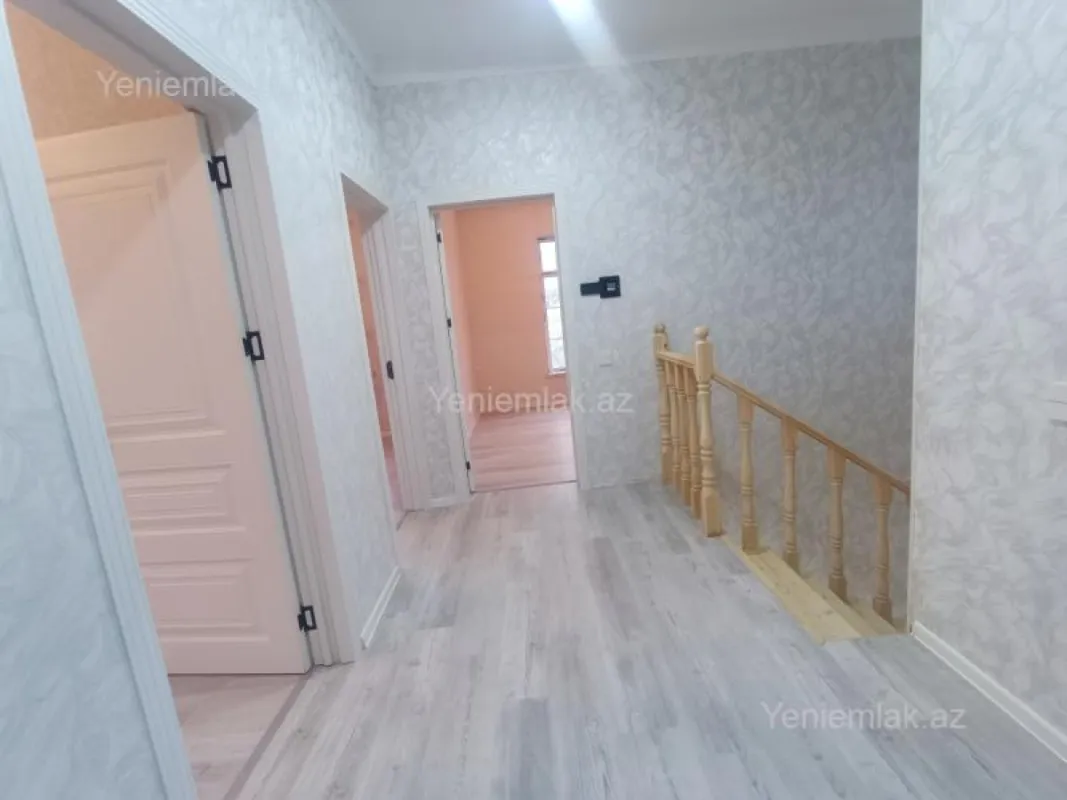 Satılır 6 otaqlı həyət evi 170 m²