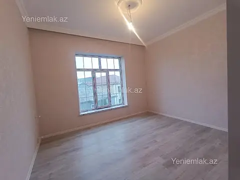 Satılır 6 otaqlı həyət evi 170 m²