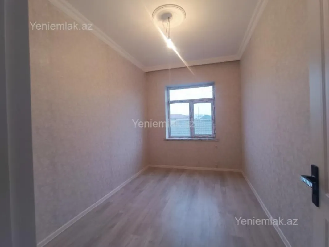Satılır 6 otaqlı həyət evi 170 m²