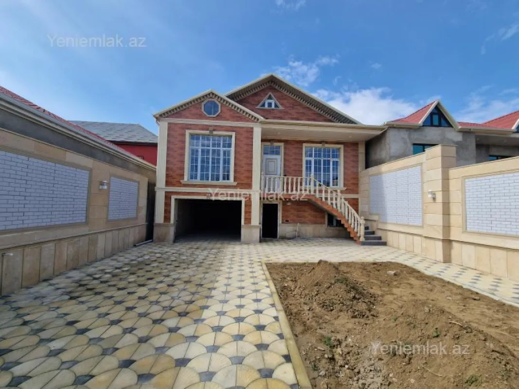 Satılır 4 otaqlı həyət evi 190 m²