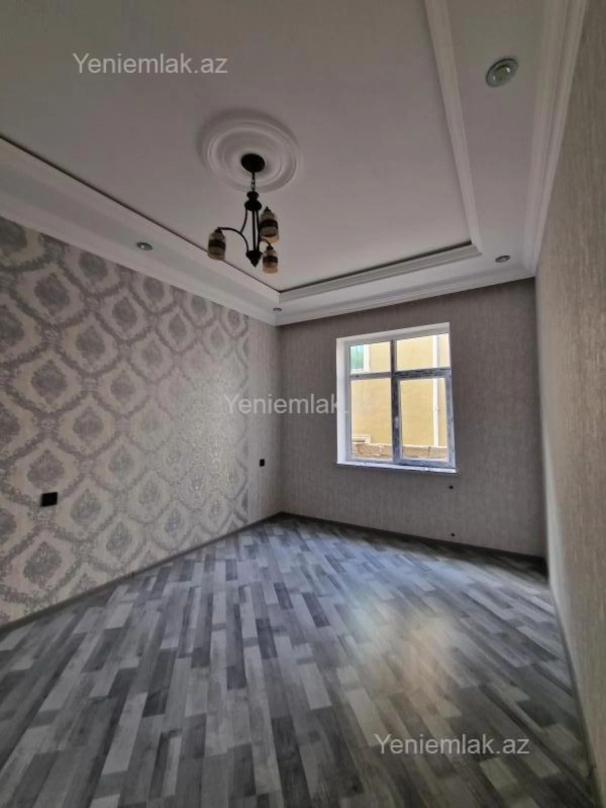 Satılır 4 otaqlı həyət evi 190 m²