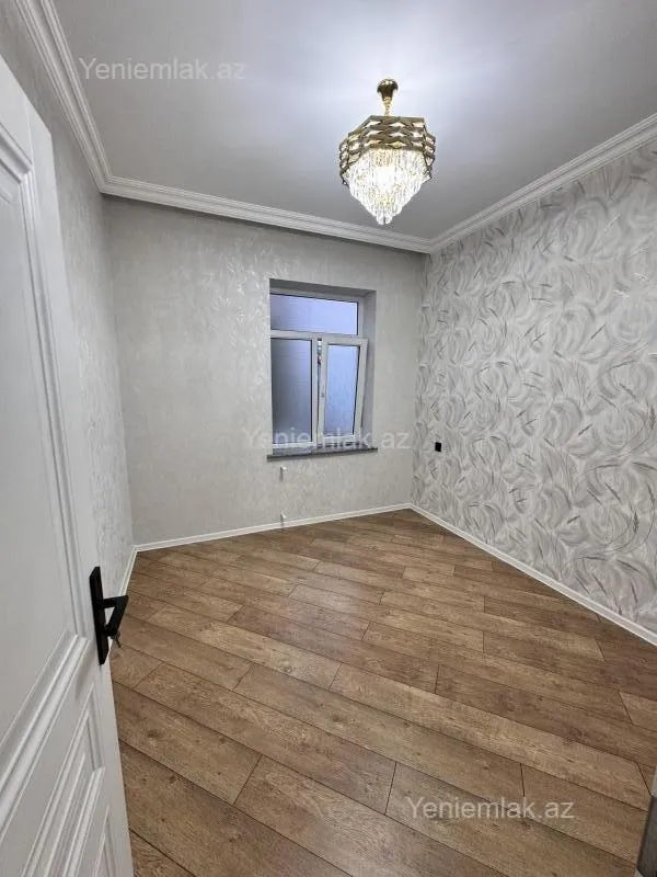 Satılır 5 otaqlı həyət evi 140 m²
