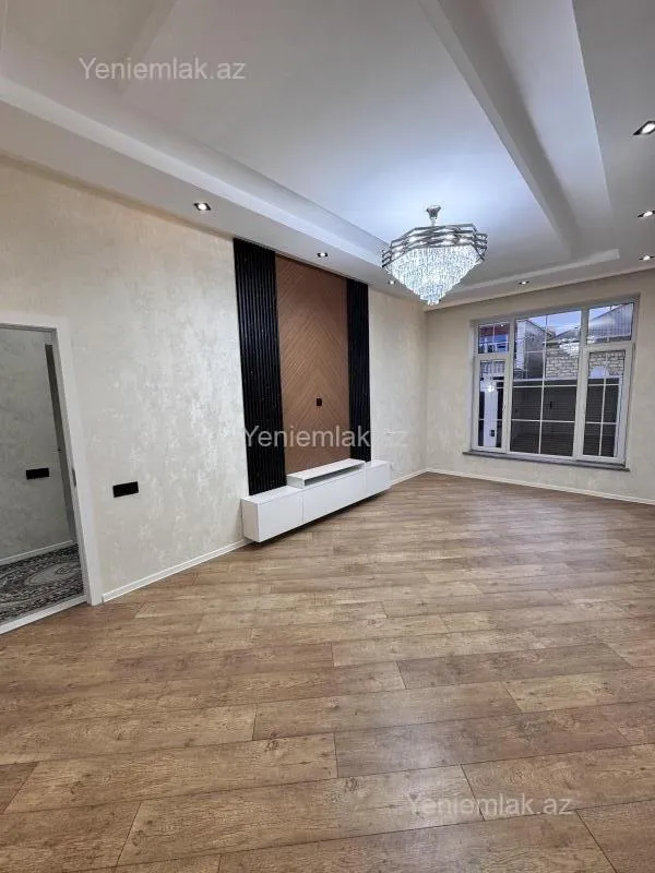 Satılır 5 otaqlı həyət evi 140 m²