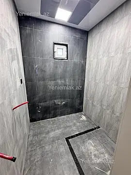 Satılır 5 otaqlı həyət evi 140 m²