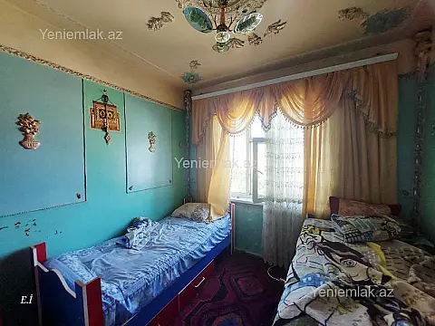 Satılır 3 otaqlı köhnə tikili 70 m²