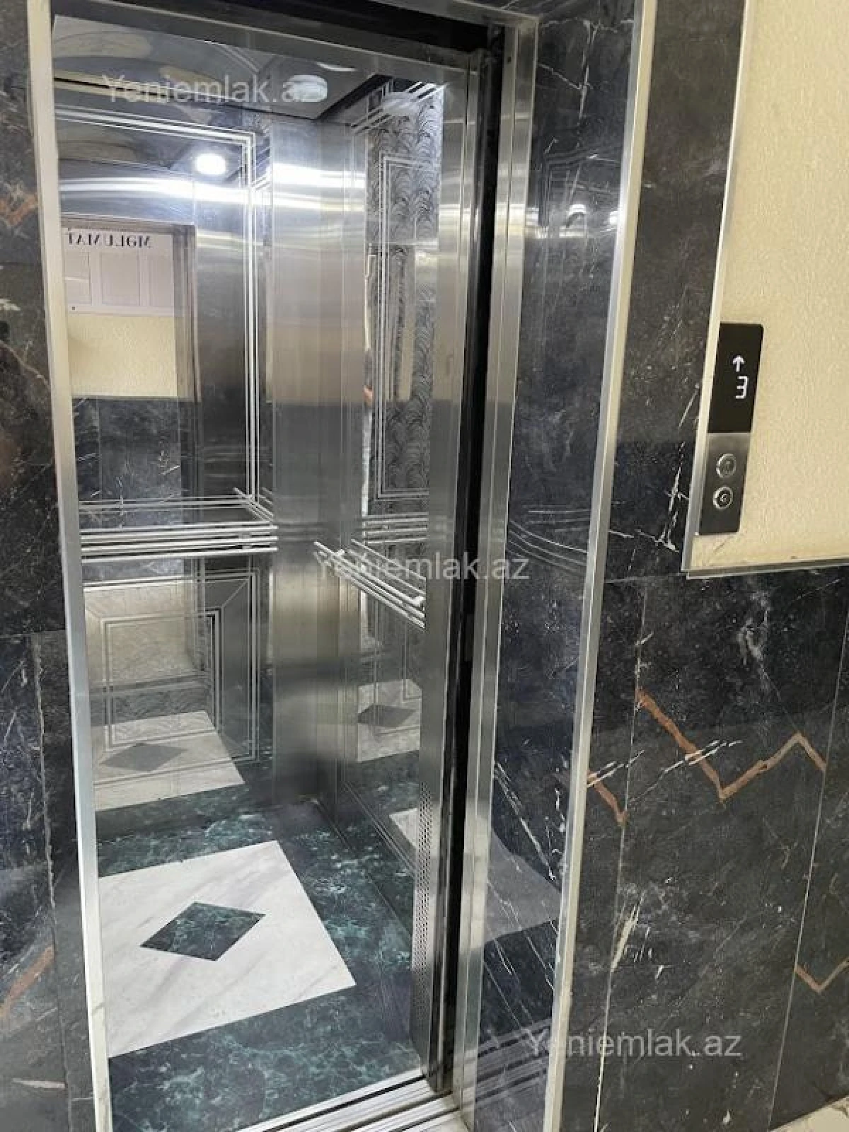 Satılır 2 otaqlı yeni tikili 140 m²