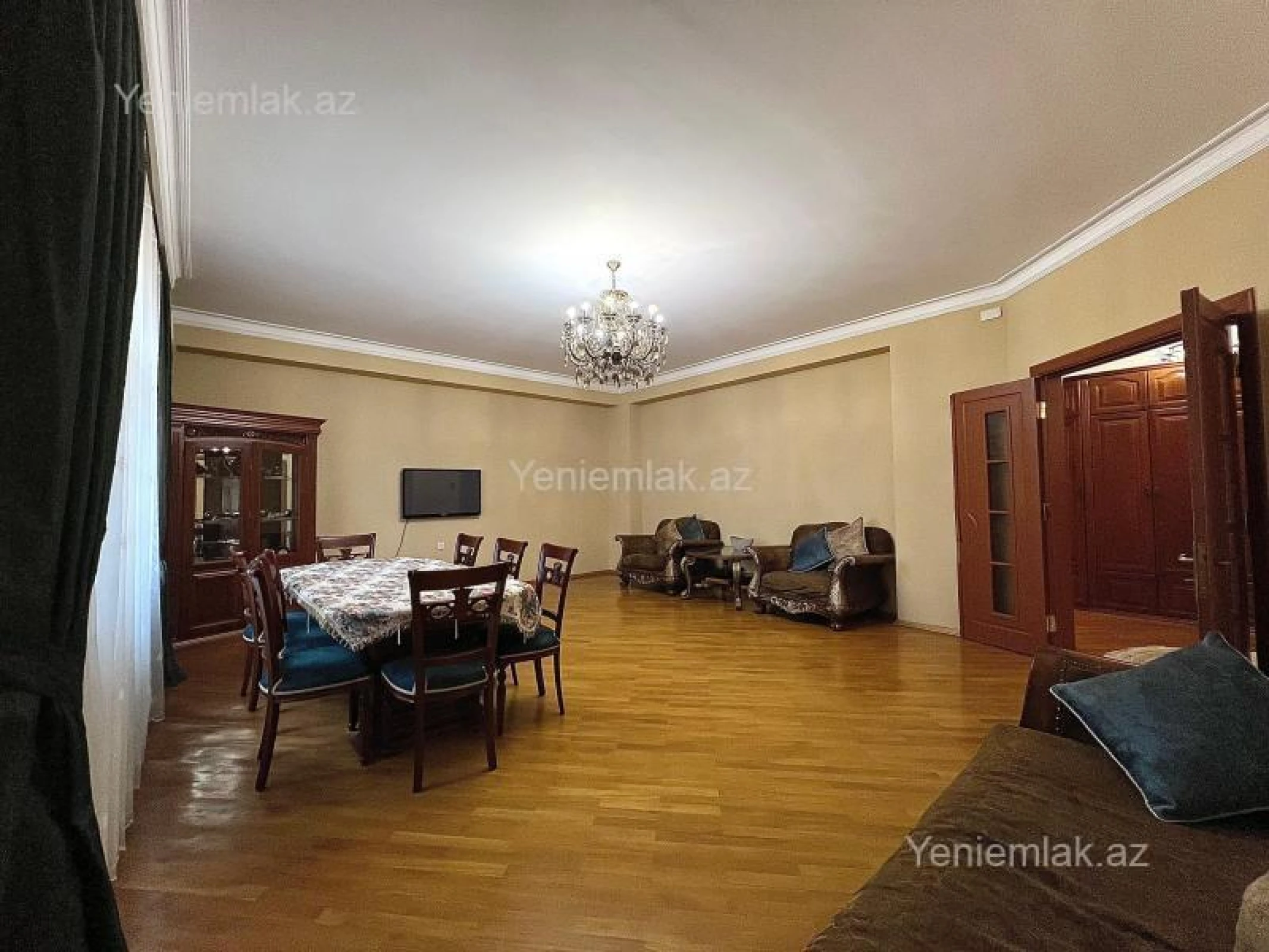 Satılır 4 otaqlı yeni tikili 195 m²