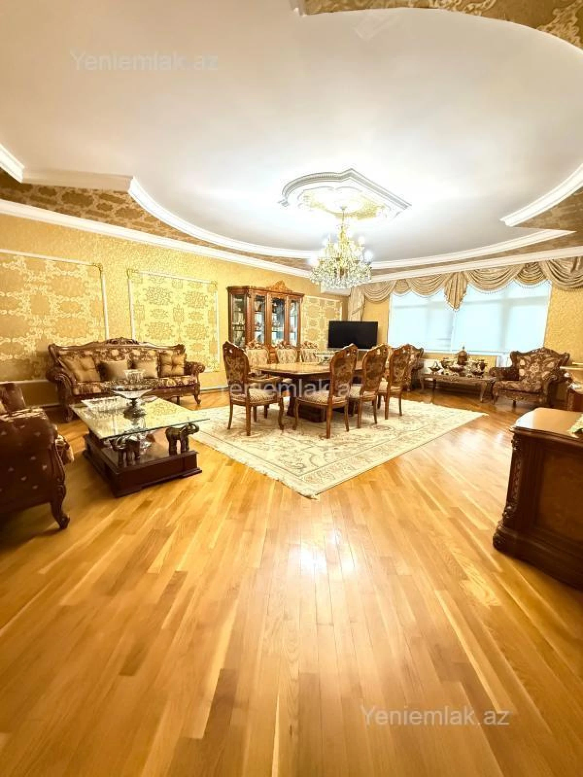 Satılır 4 otaqlı yeni tikili 250 m²