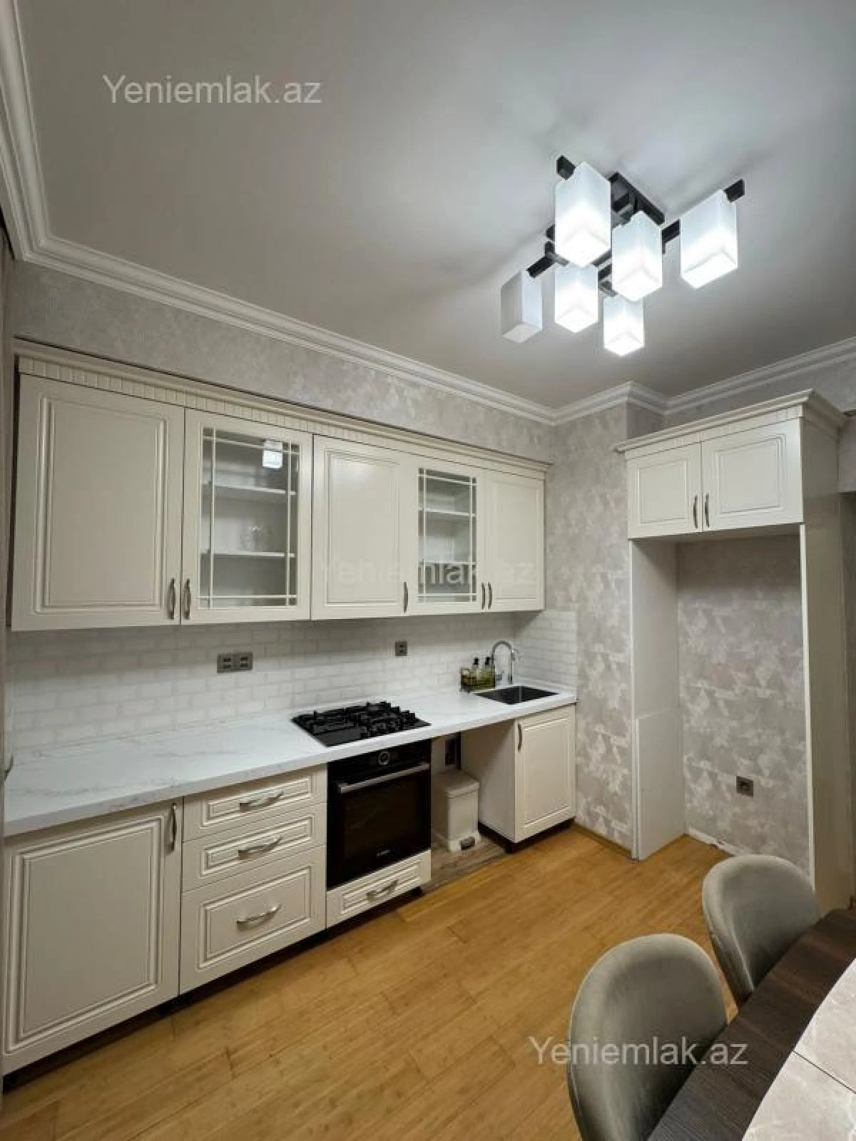 Satılır 2 otaqlı yeni tikili 77 m²