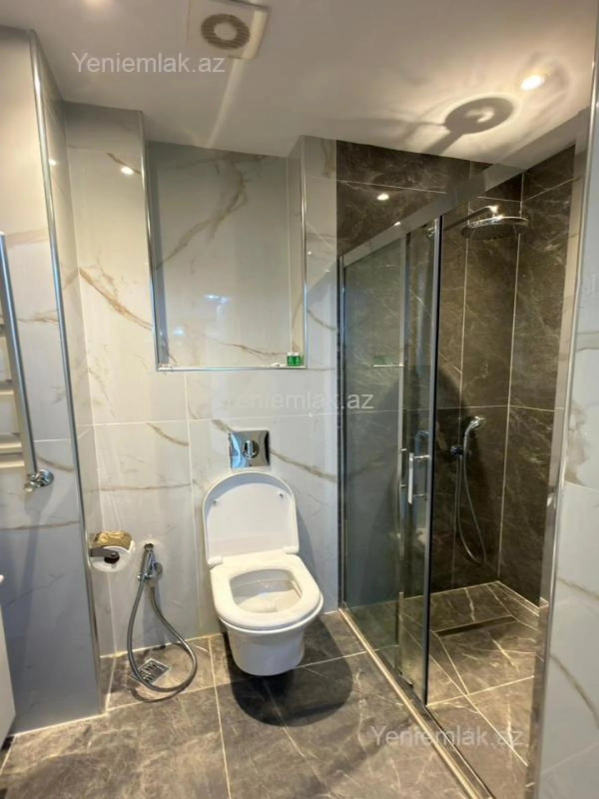 Satılır 2 otaqlı yeni tikili 44 m²