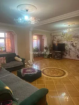 Satılır 5 otaqlı köhnə tikili 120 m² — Bakı, Nizami 5 otaq 120.00 m²