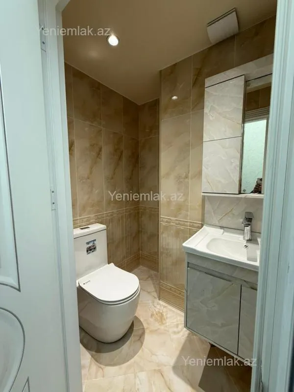 Satılır 3 otaqlı yeni tikili 90 m²