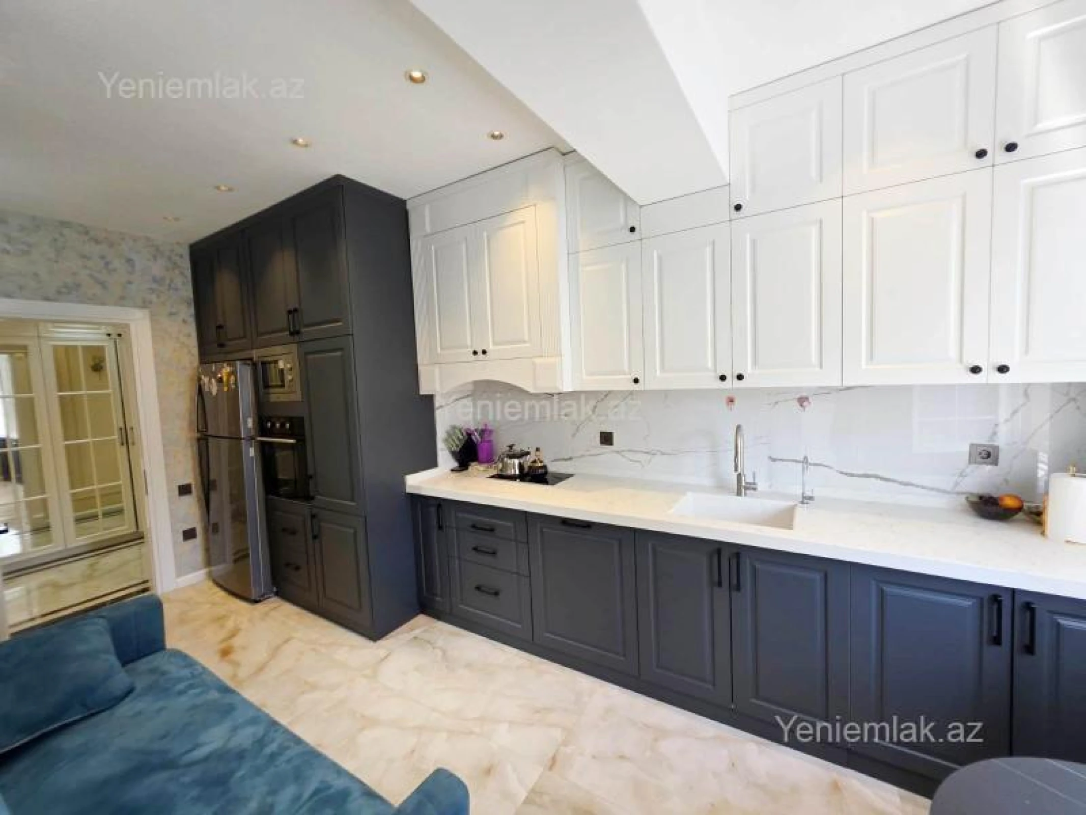 Satılır 3 otaqlı yeni tikili 128 m²